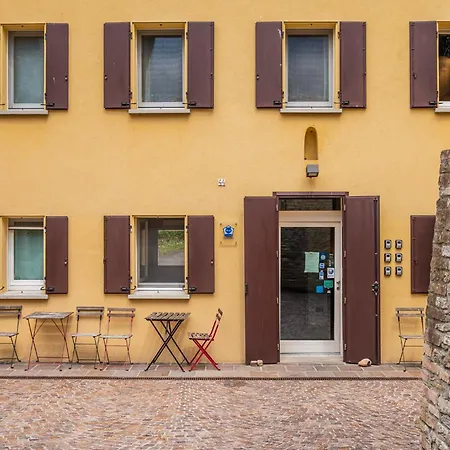Emilio's Guest house