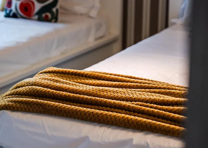 Emilio's Πανσιόν 3*