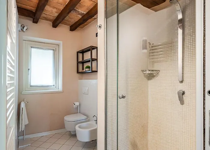 Πανσιόν Emilio's