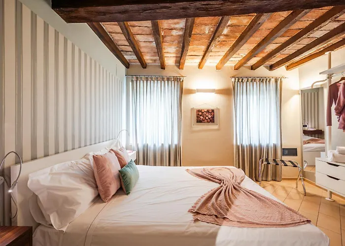 Emilio's Konukevi 3*