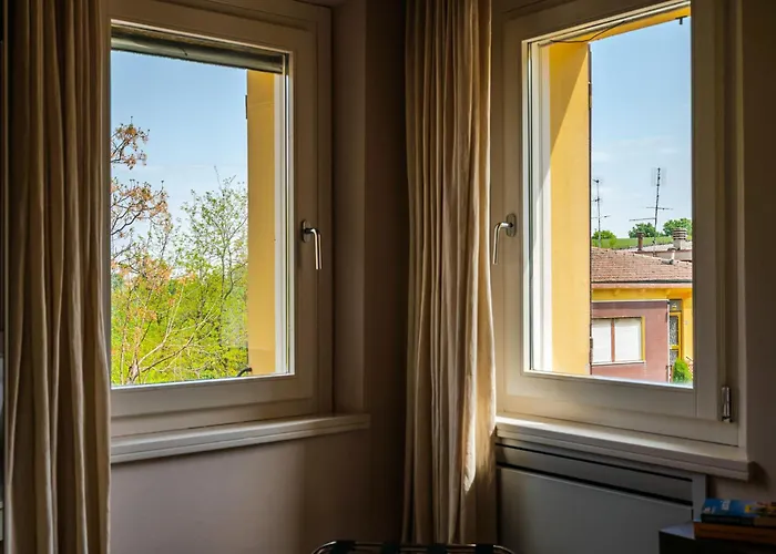 Emilio's Konukevi 3*